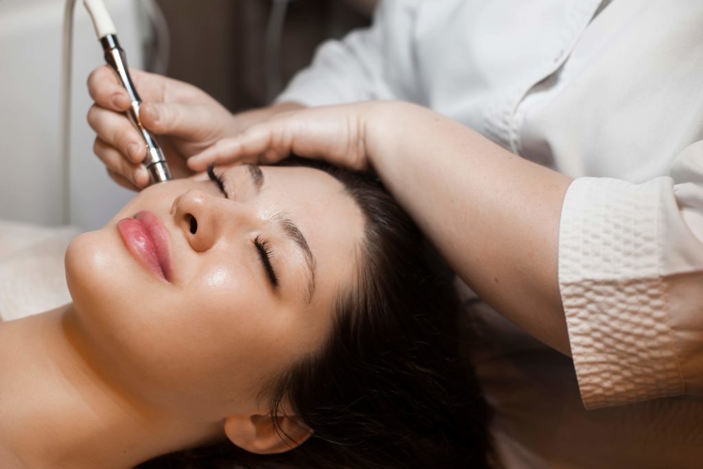 Understanding the Science Behind Microneedling